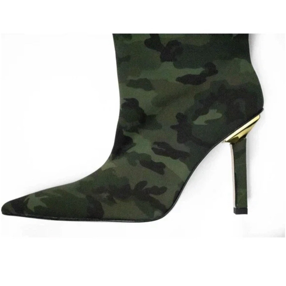 Good American Over Knee Boot Camo Neoprene w Sherpa Sz 7.5 NIB RV$349 Kardashian - Picture 3 of 7